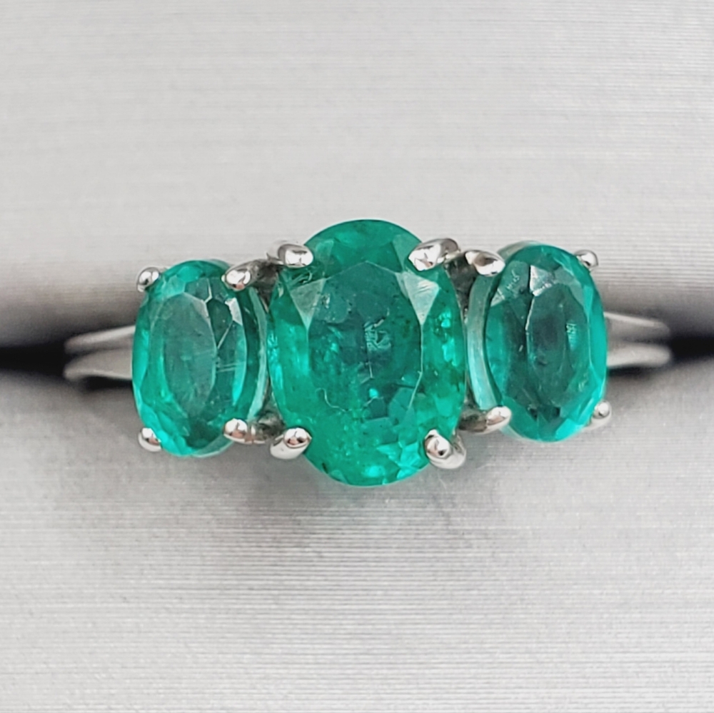 Three Stone Oval Emerald Green Quartz Platinum Over 925 Sterling Silver Ring